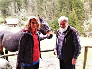 59286072_339927836664734_926691081611902976_n