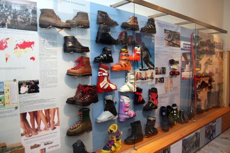 Alpina_Muzej_Ziri_vecja