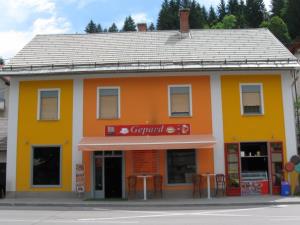 Picerija in gostilna Obuti maček