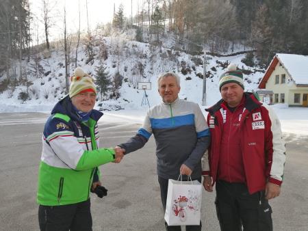 predaja daril trenerjem bolgarske reprezentance