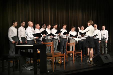 Moški pevski zbor Alpina Žiri