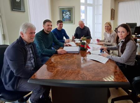 Podpis pogodbe z izvajalcem