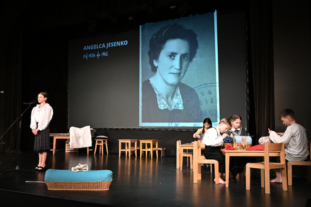 cipkarska_sola_120let_015_Foto_Viktor_Ziri